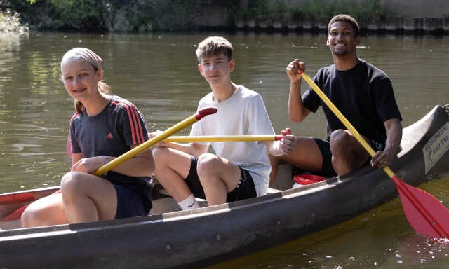 Kanufahrer auf der Lahn - Bild 1